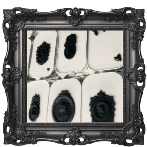 Noir Noel Preorder Loaves